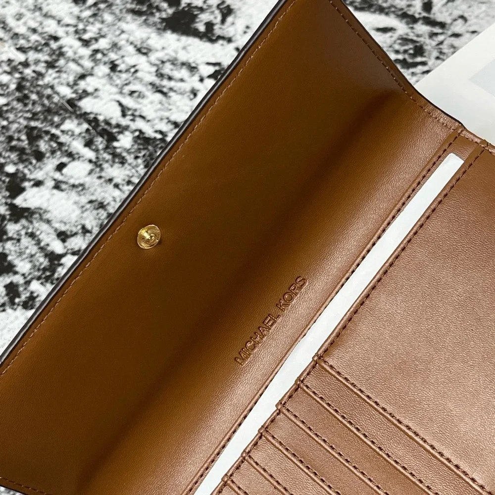 (new+tag) Michael Kors jet set travel large trifold wallet